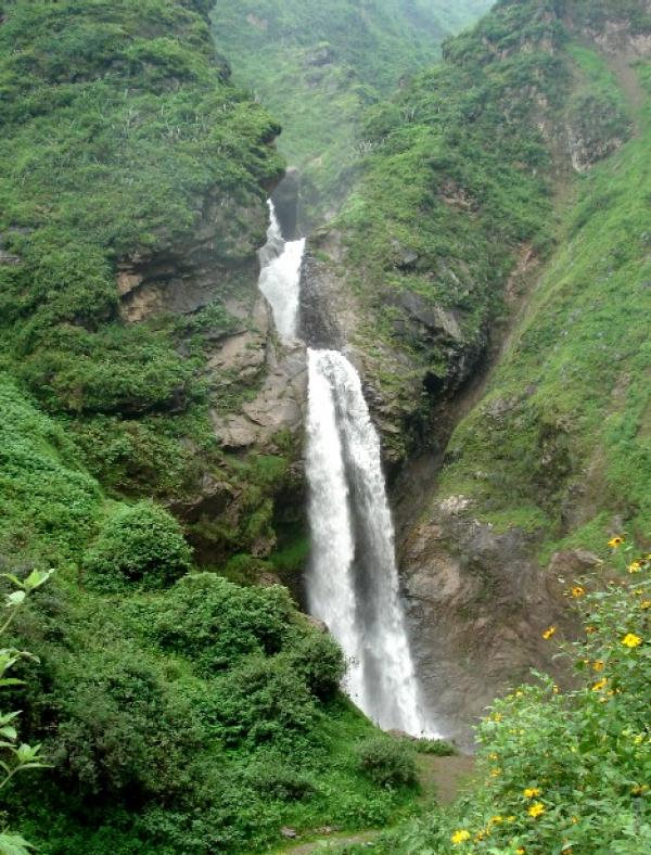 Antankallo Waterfall in Matucana, Huarochiri