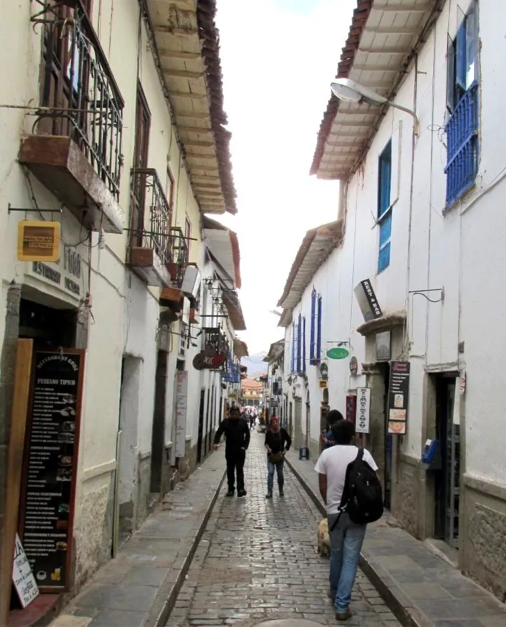 Calle Procuradores in Cusco