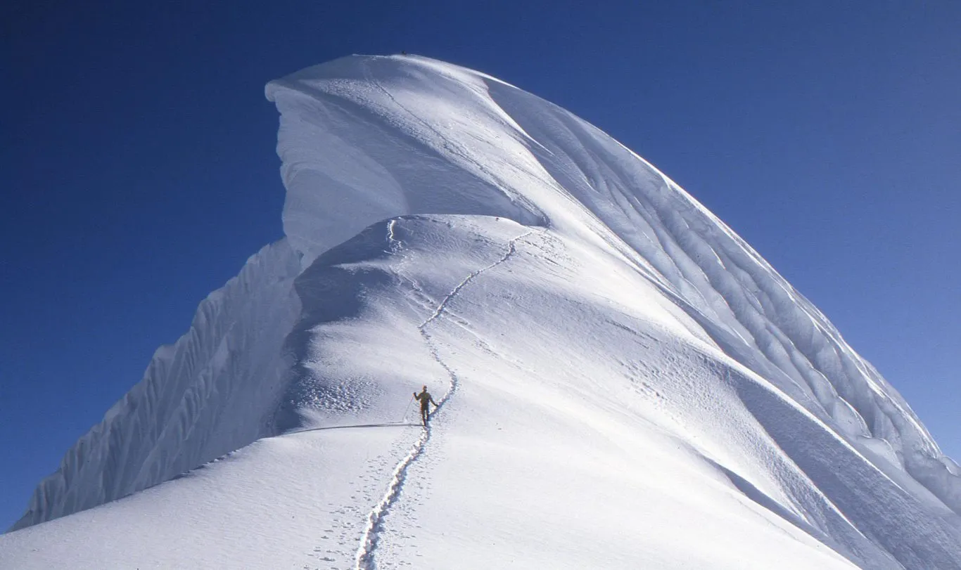 Chopicalqui Mountain